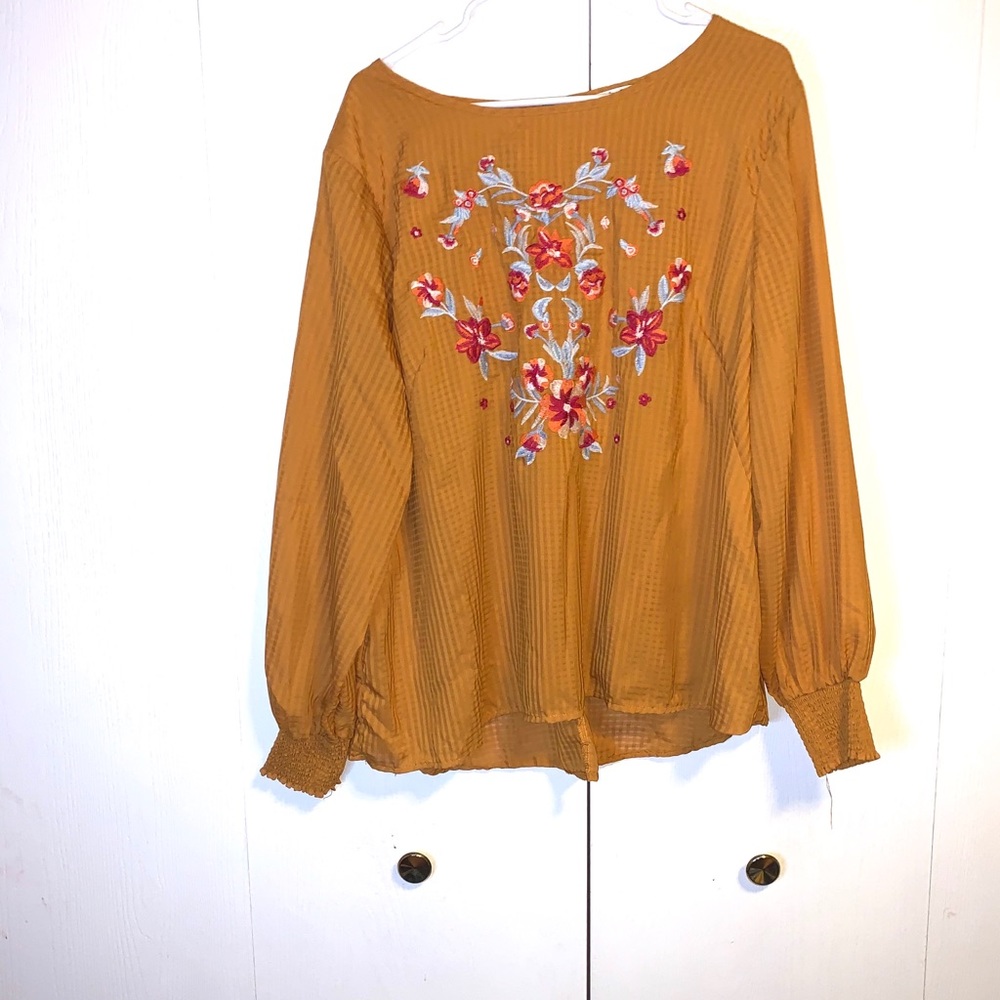 🚨4/$11🚨Ophelia roe top size 2x